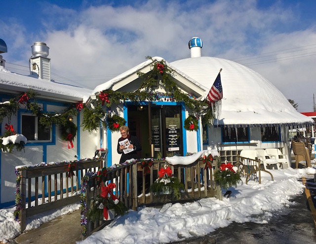 Daddy Maxwell's Williams bay