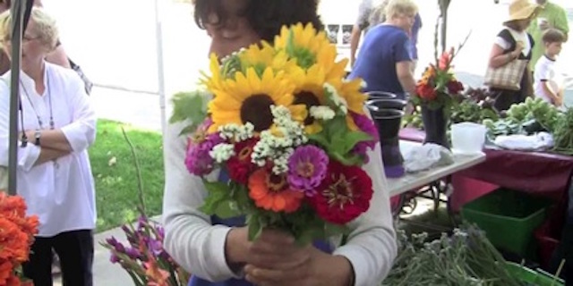 Lake Geneva Farmer’s Market Every Thursday