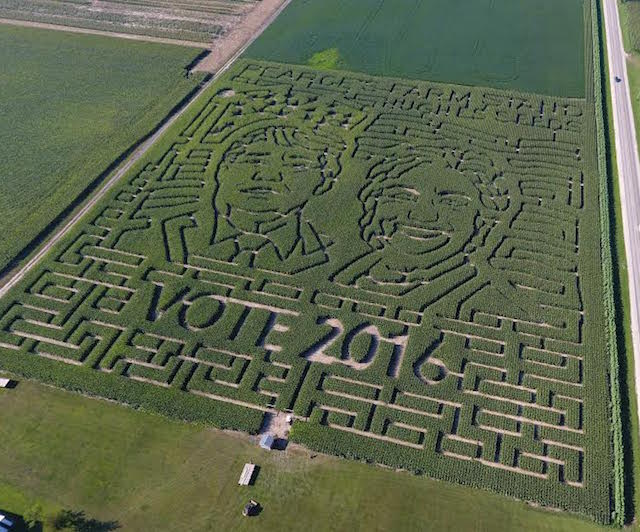 Pearce's Corn Maze Lake Geneva