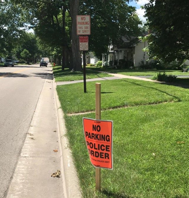 Free parking Lake Geneva