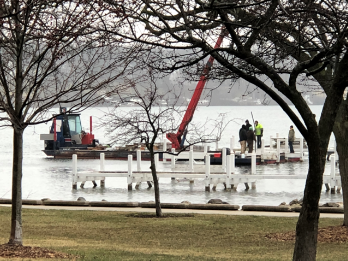 Setting Piers Lake Geneva