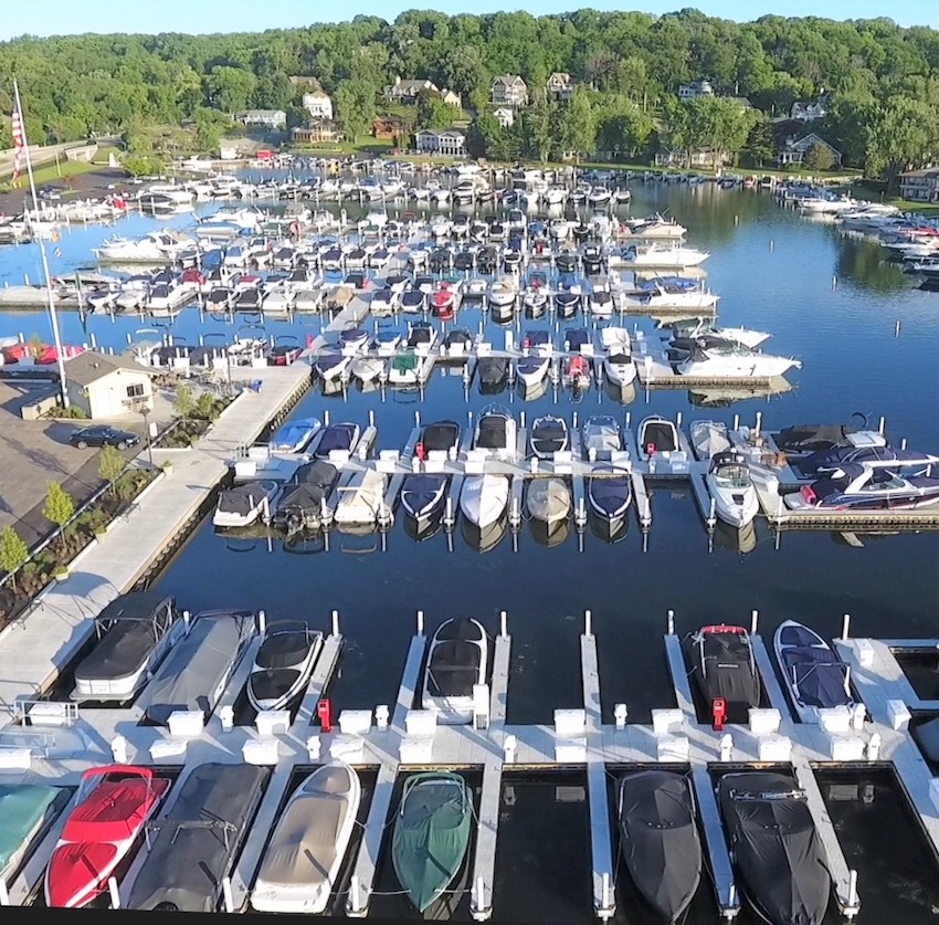 Abbey Marina, Geneva Lake