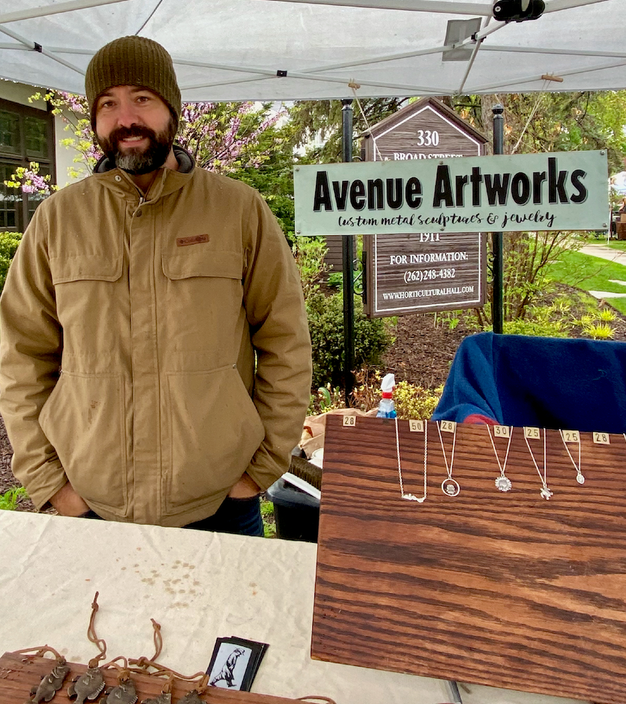 Noel's Art at Lake Geneva Farmer's Market