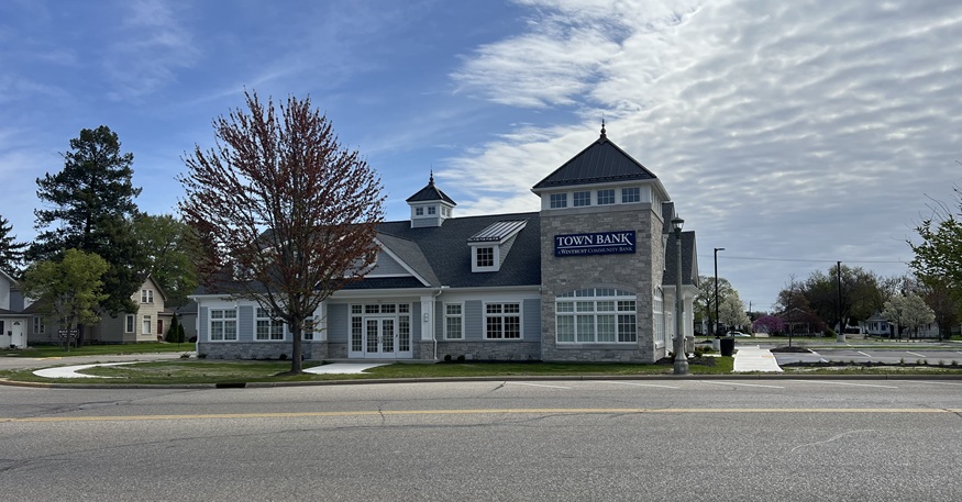 Town Bank, Lake Geneva