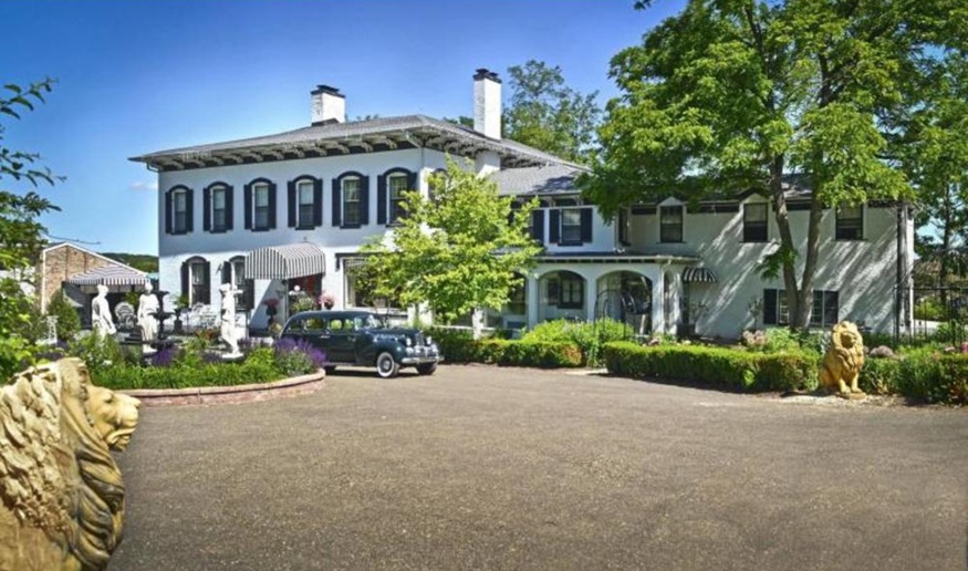 Maxwell Mansion Lake Geneva