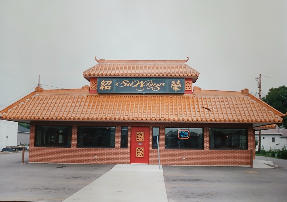 Su Wings Lake Geneva